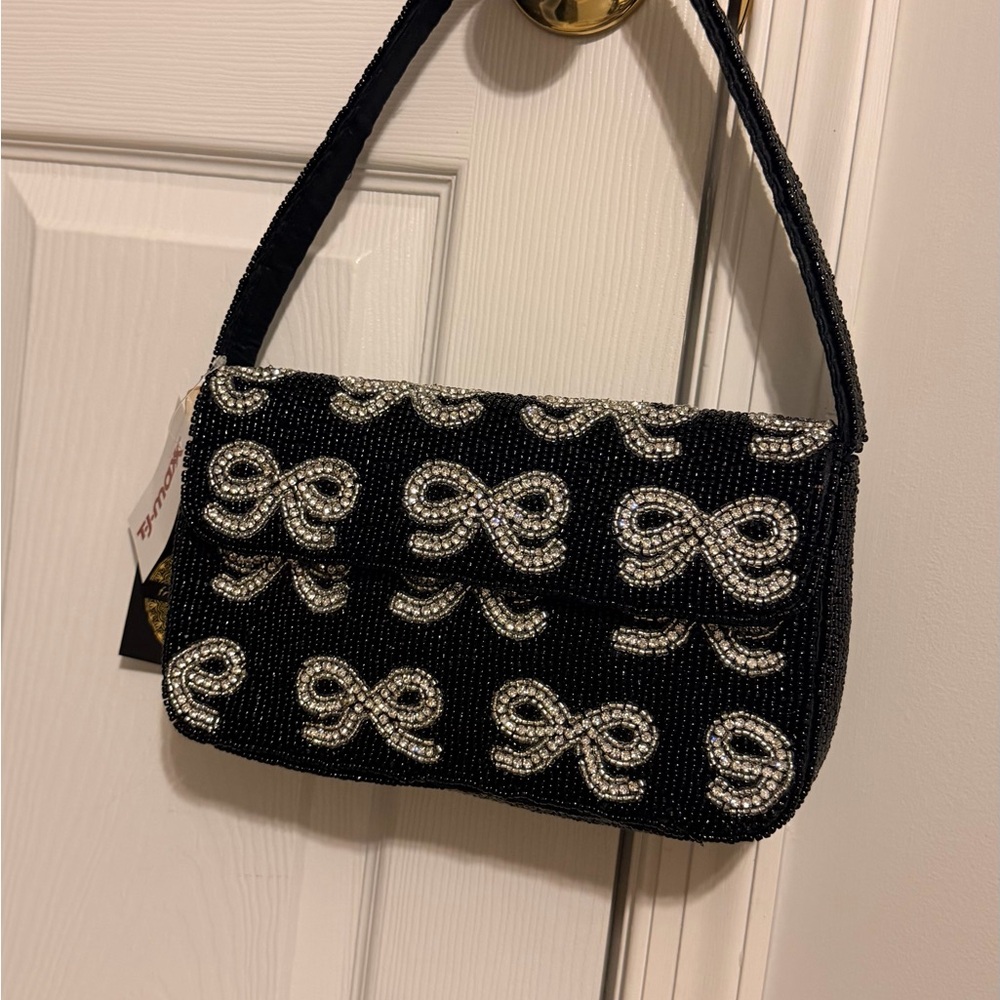 Viral Bow Beaded Purse - Picture 5 of 5